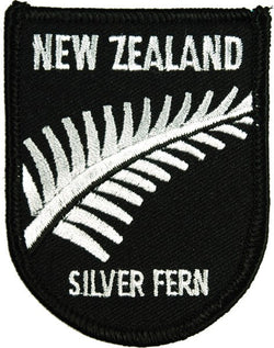 Patch Silver Fern Black Edge